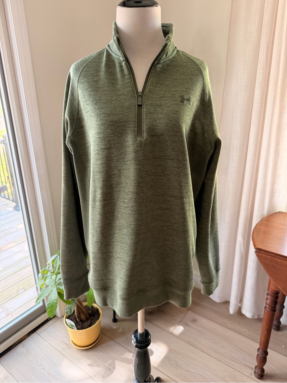 Under Armour LG Men's Olive Green Half-Zip Sweater